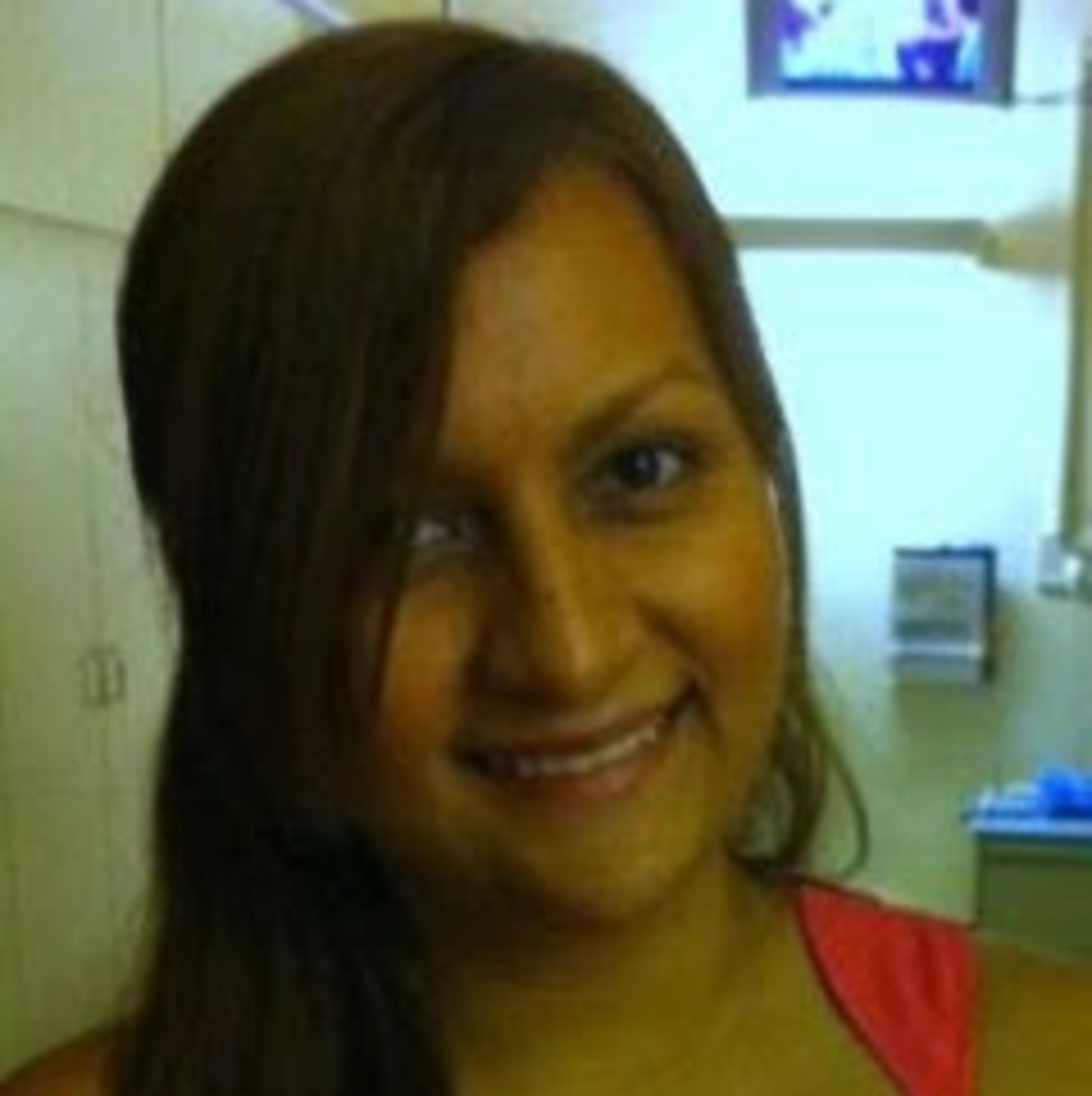 Meet your Posher, Amalia